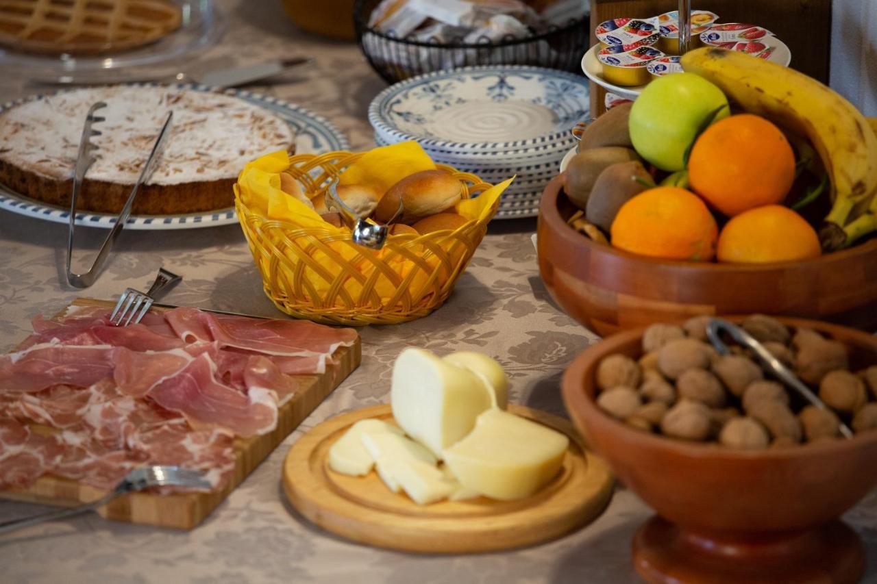 Il Casolare Bed and Breakfast Gradara Eksteriør billede